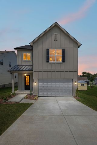 400 Lawrence St, Old Hickory, TN 37138