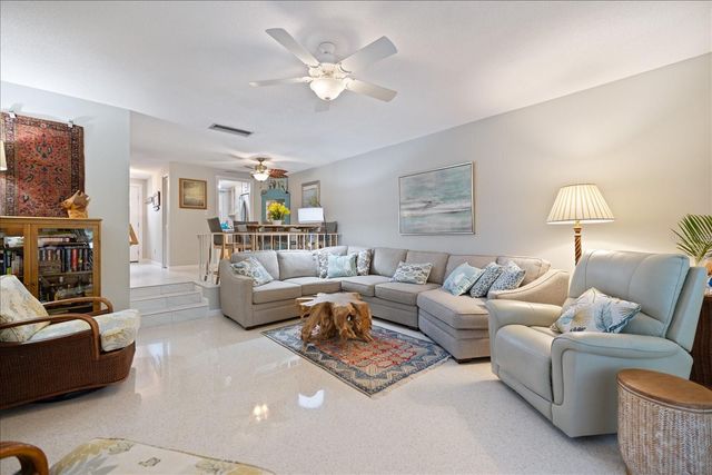 707 W VENICE AVENUE 707B, Venice, FL 34285
