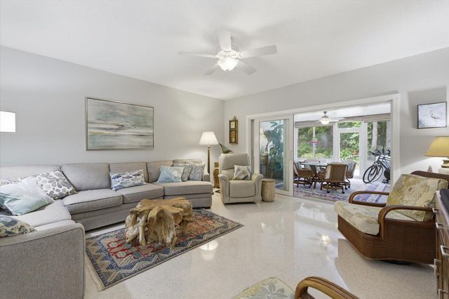 707 W VENICE AVENUE 707B, Venice, FL 34285