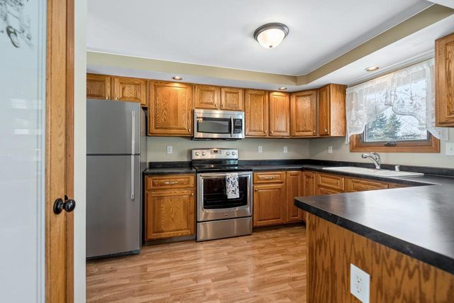 620 SUNRISE DRIVE, Ripon, WI 54971