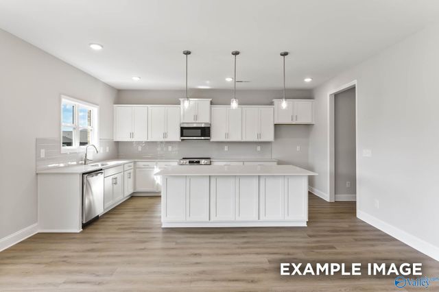 26903 Kyle Lane, Athens, AL 35613