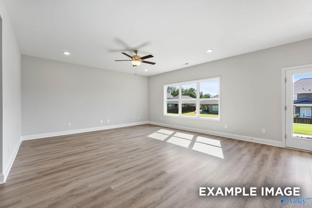 26903 Kyle Lane, Athens, AL 35613
