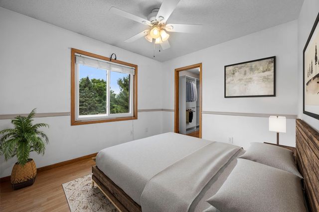 9170 Jareau Avenue S, Cottage Grove, MN 55016
