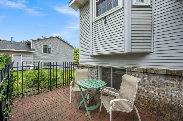 9170 Jareau Avenue S, Cottage Grove, MN 55016