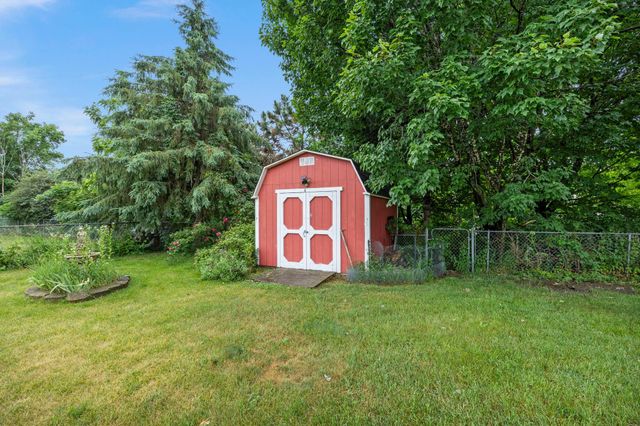 9170 Jareau Avenue S, Cottage Grove, MN 55016