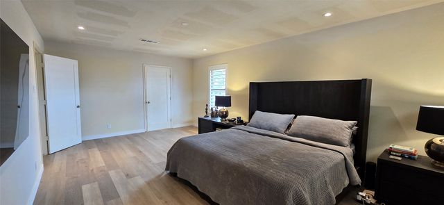 1516 Oak Vista Drive, Dallas, TX 75232