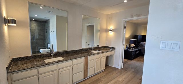 1516 Oak Vista Drive, Dallas, TX 75232