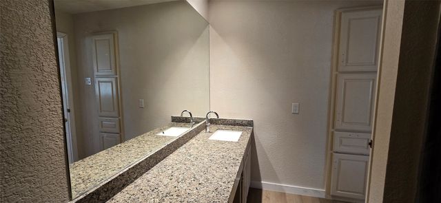 1516 Oak Vista Drive, Dallas, TX 75232