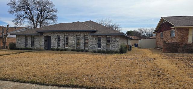 1516 Oak Vista Drive, Dallas, TX 75232