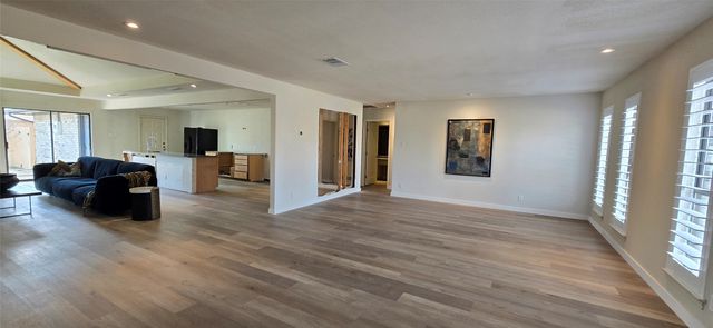 1516 Oak Vista Drive, Dallas, TX 75232