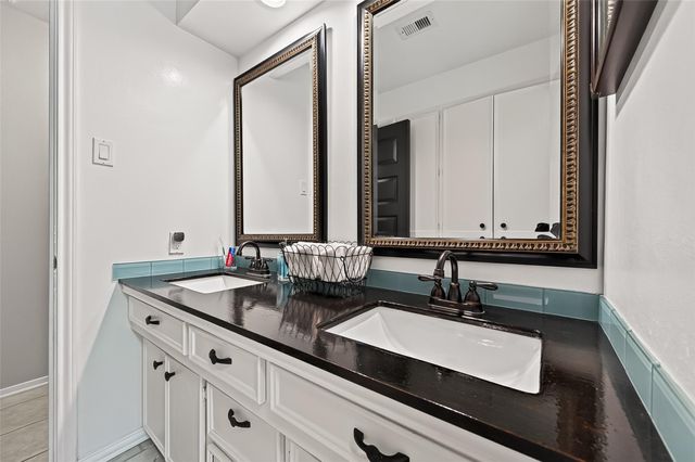 1814 Antigua Lane, Houston, TX 77058
