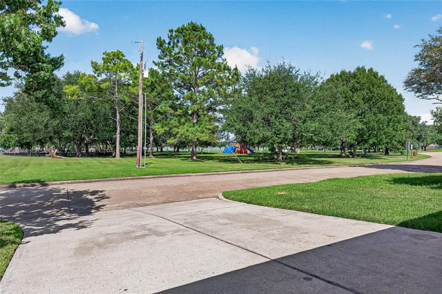 1814 Antigua Lane, Houston, TX 77058
