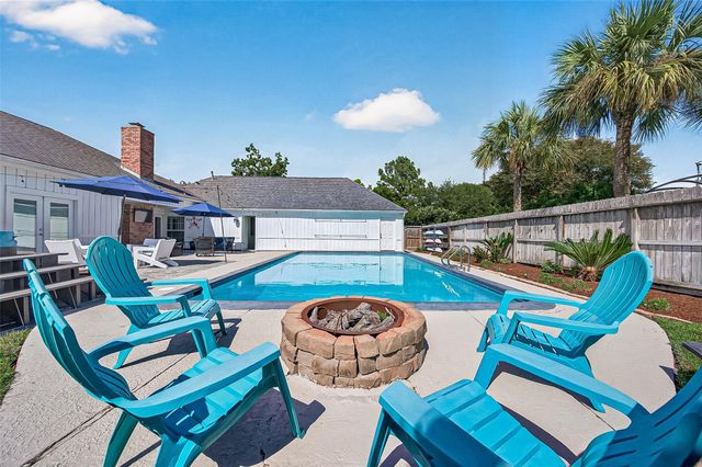 1814 Antigua Lane, Houston, TX 77058