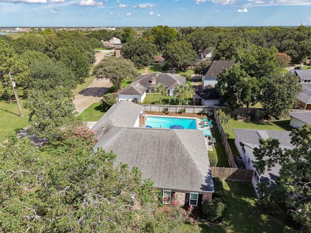 1814 Antigua Lane, Houston, TX 77058