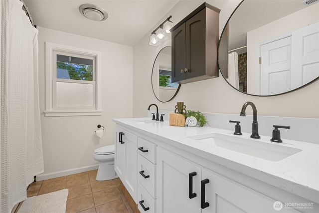 25 Shorewood Drive, Bellingham, WA 98225