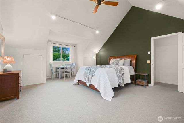 25 Shorewood Drive, Bellingham, WA 98225