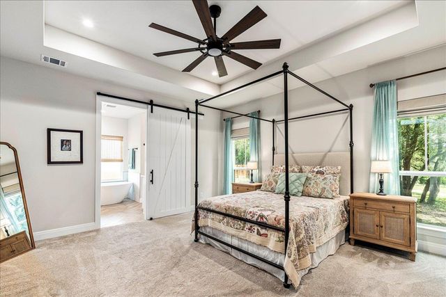 141 Tambra Lea LN, Liberty Hill, TX 78642