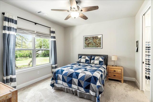 141 Tambra Lea LN, Liberty Hill, TX 78642