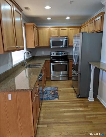 793 Federal Road 14, Brookfield, CT 06804