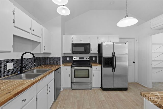 1 Bluelake Boulevard, Pooler, GA 31322