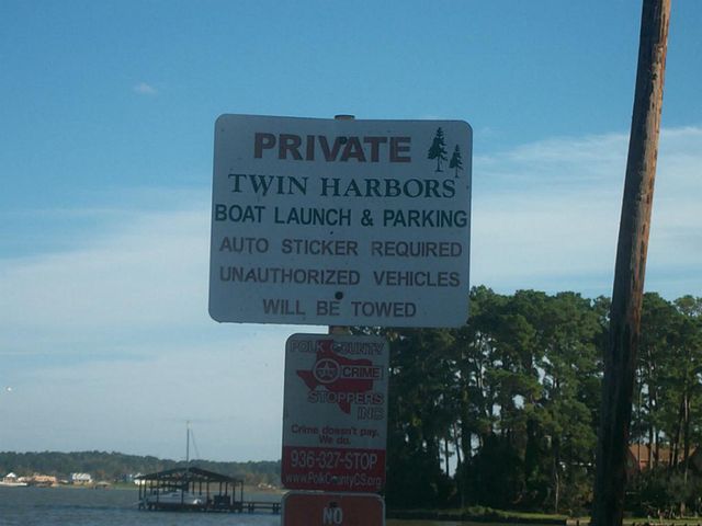 174 E Sunset Drive, Onalaska, TX 77360