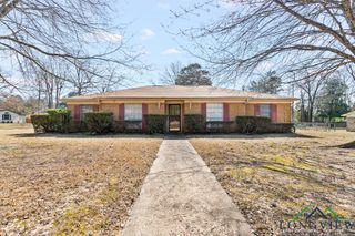 901 Dogwood Street, Gilmer, TX 75644