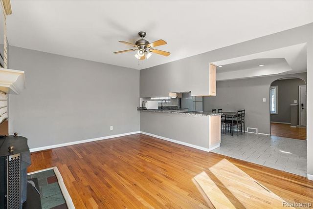 33759 Cornelissen Drive, Sterling Heights, MI 48312