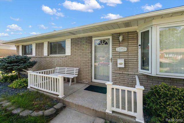 33759 Cornelissen Drive, Sterling Heights, MI 48312