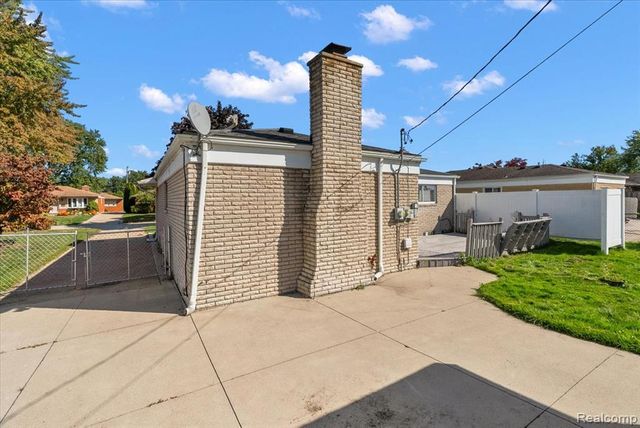 33759 Cornelissen Drive, Sterling Heights, MI 48312