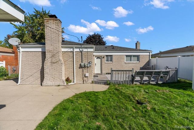 33759 Cornelissen Drive, Sterling Heights, MI 48312