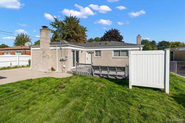 33759 Cornelissen Drive, Sterling Heights, MI 48312
