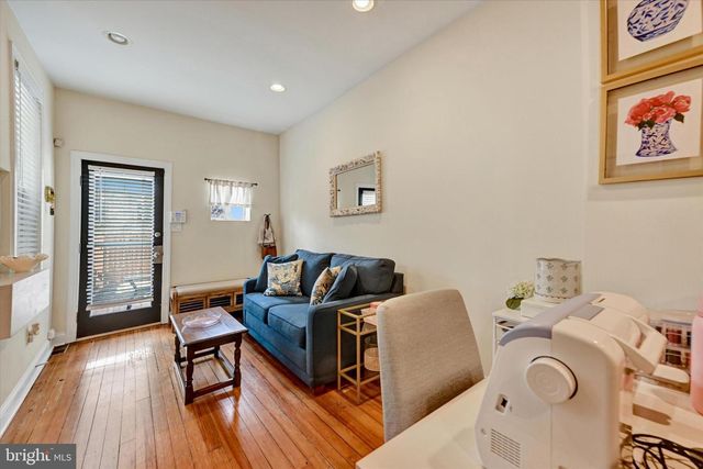 128 W OSTEND ST, Baltimore, MD 21230