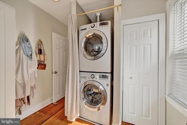 128 W OSTEND ST, Baltimore, MD 21230