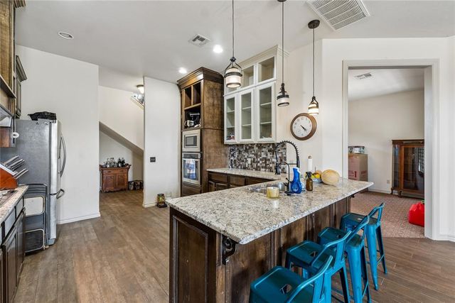 20897 Highlander Ridge Drive, Edmond, OK 73012