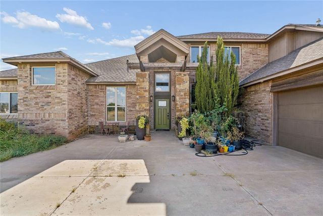 20897 Highlander Ridge Drive, Edmond, OK 73012