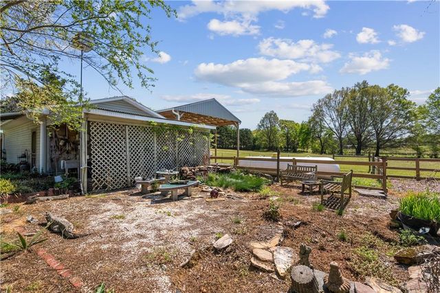 636 Greeson Road NE, Resaca, GA 30735