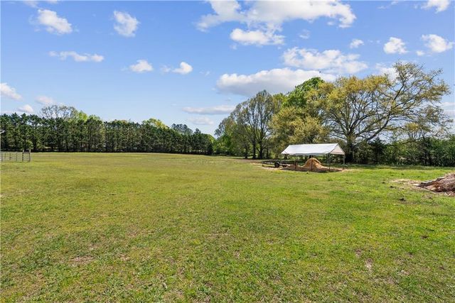 636 Greeson Road NE, Resaca, GA 30735