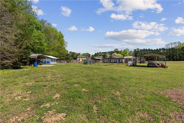 636 Greeson Road NE, Resaca, GA 30735