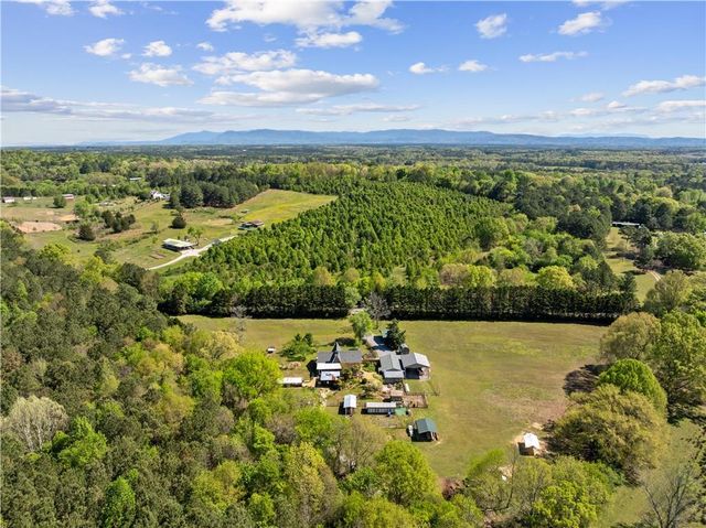 636 Greeson Road NE, Resaca, GA 30735