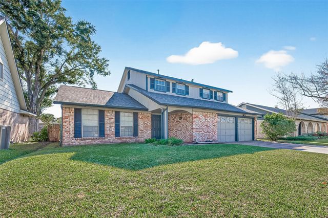 12319 Monticeto Lane, Meadows Place, TX 77477