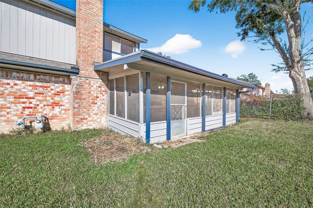 12319 Monticeto Lane, Meadows Place, TX 77477