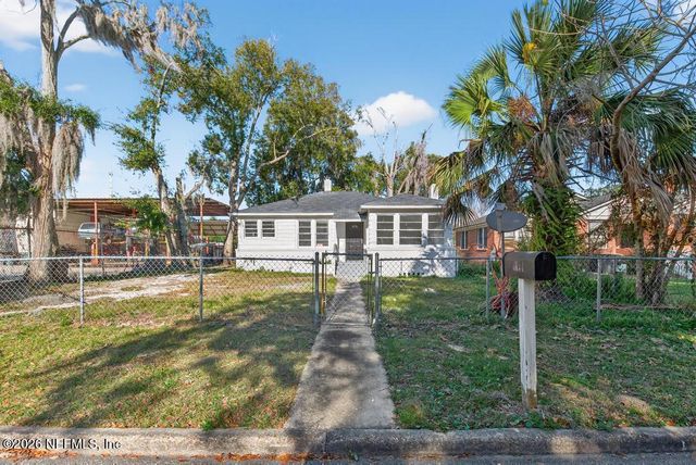 8024 HAWTHORNE Street, Jacksonville, FL 32208