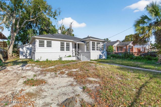 8024 HAWTHORNE Street, Jacksonville, FL 32208