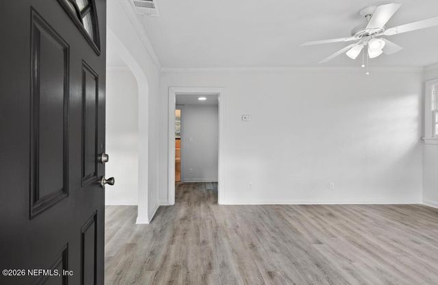 8024 HAWTHORNE Street, Jacksonville, FL 32208