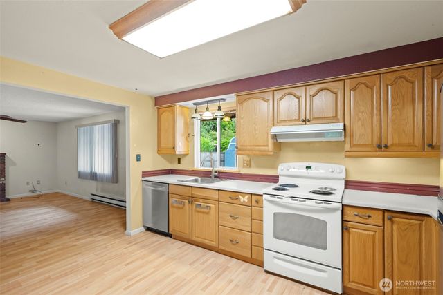 19716 49th Avenue NE, Arlington, WA 98223