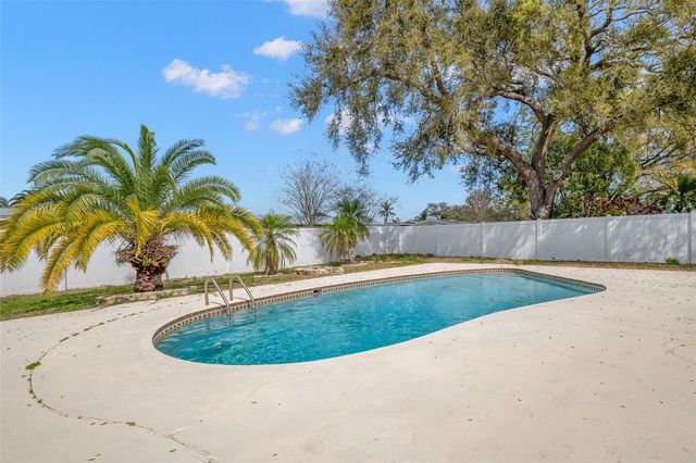 12947 88TH AVENUE, Seminole, FL 33776