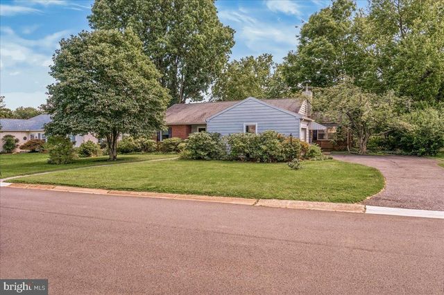 36 PASCHALL RD, Wilmington, DE 19803