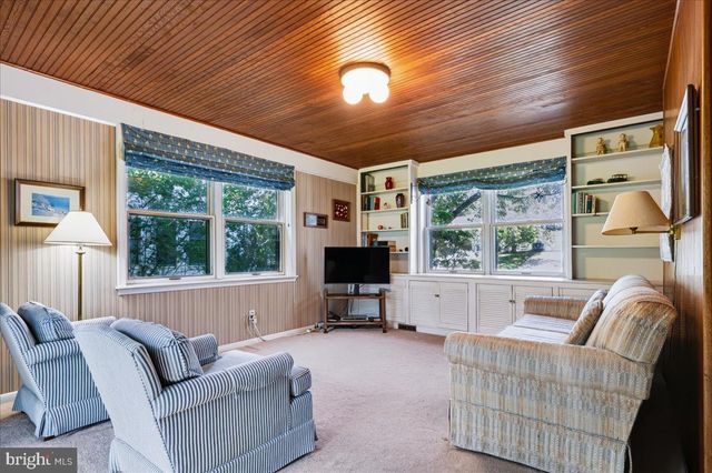 36 PASCHALL RD, Wilmington, DE 19803