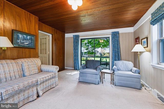 36 PASCHALL RD, Wilmington, DE 19803
