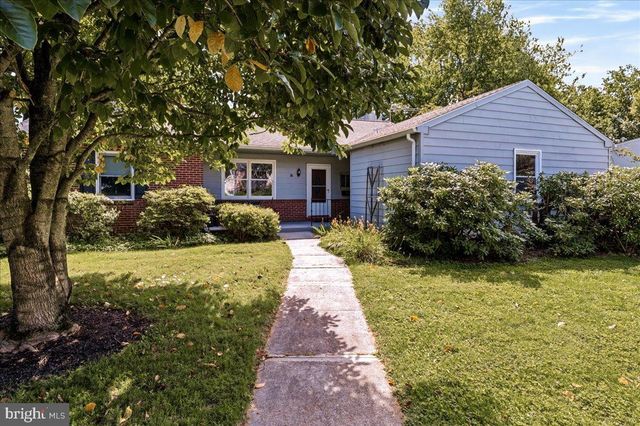 36 PASCHALL RD, Wilmington, DE 19803